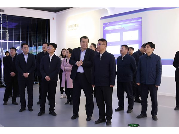 山東省科技廳廳長孫海生蒞臨泰寶集團調(diào)研 